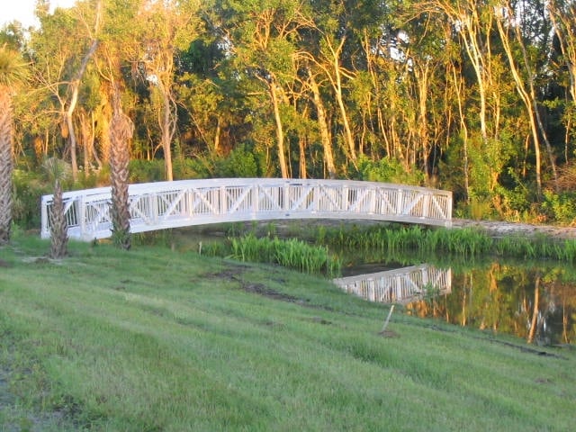Chain of Lakes Walking Bridge