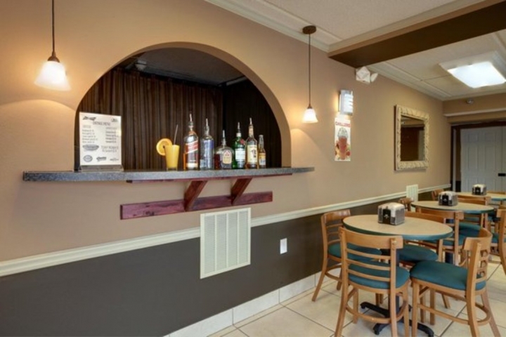 America's Best Value Inn Bar Area