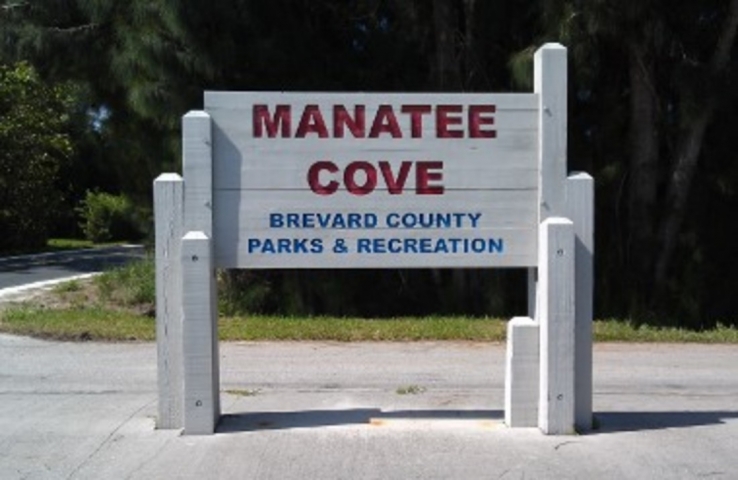 Manatee Cove Park Outdoor Sign