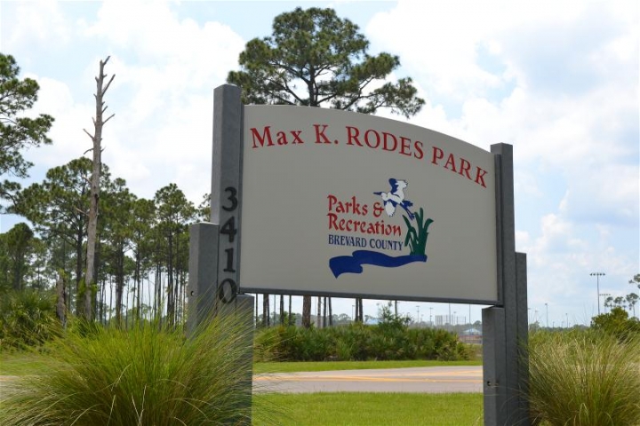 Max K. Rodes Park Outdoor Sign