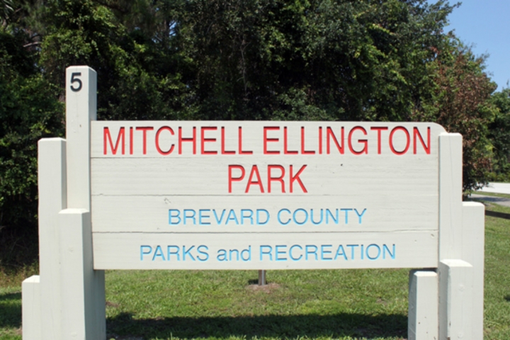 Mitchell Ellington Park Outside Sign